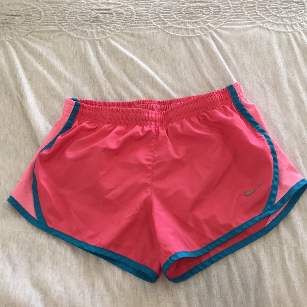 Small women’s Nike athletic shorts